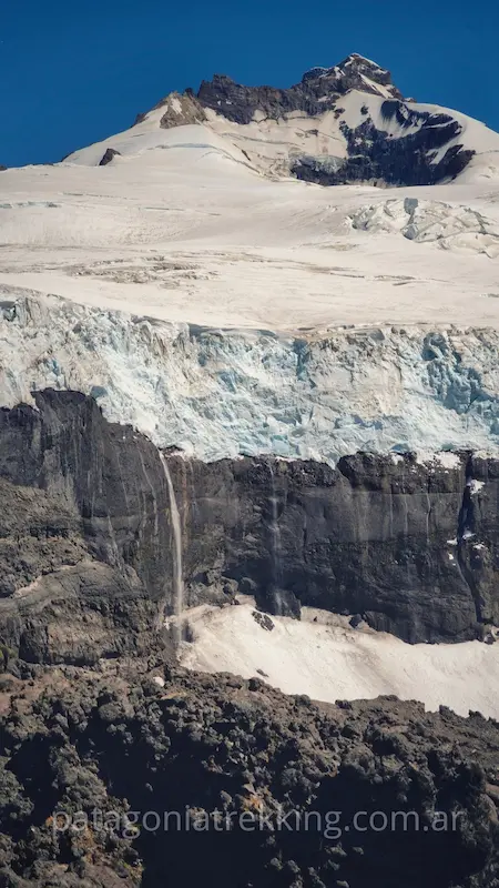 Ascenso al refugio viejo del cerro Tronador: dos días entre barro, bosque y hielo 23 Tronador Glaciar Manso