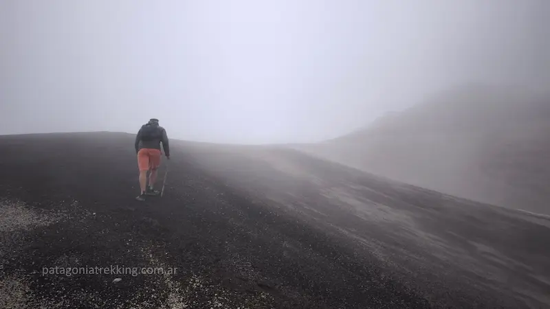 Cerro Tres Hermanas 18 cerro tres hermanas nubes cumbre