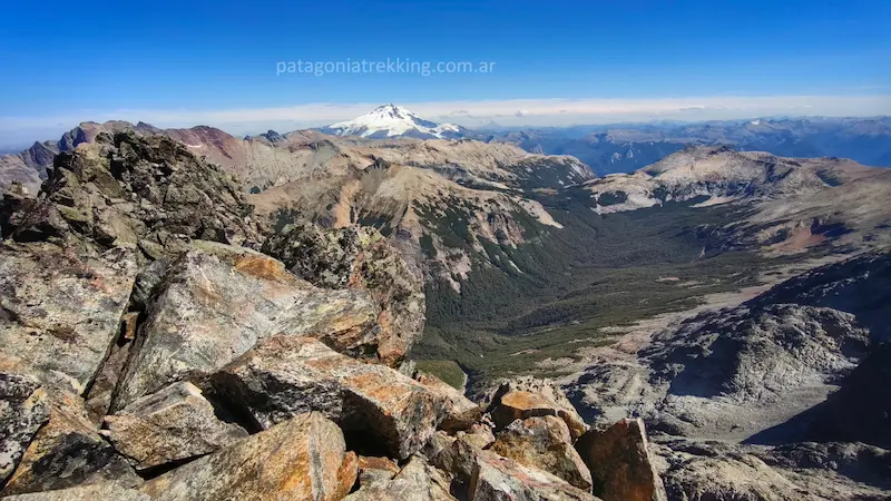 Cerro Cuernos del Diablo: no hay ateos en las trincheras 11 cerro cuernos del diablo vista 5 lagunas