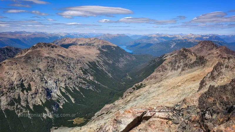 Cerro Cuernos del Diablo: no hay ateos en las trincheras 10 cerro cuernos del diablo vista casalata