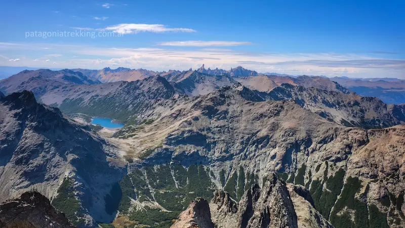 Cerro Cuernos del Diablo: no hay ateos en las trincheras 9 cerro cuernos del diablo vista jakob