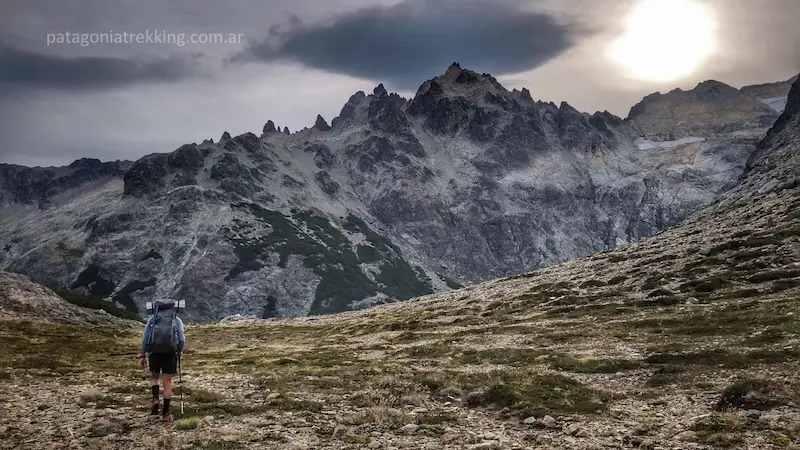 Cerro Cuernos del Diablo: no hay ateos en las trincheras 4 cerro cuernos del diablo vista paso schweitzer