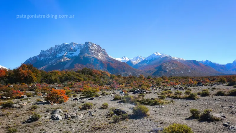 El Chaltén: De Piedra del Fraile a Poincenot por el mirador del glaciar Piedras Blancas 22 el chalten valle rio blanco cerro aniversario