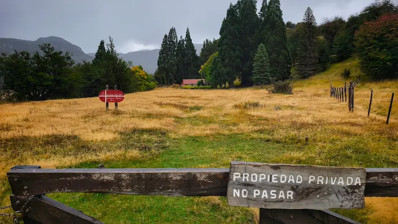 Guía de supervivencia en El Chaltén 17 el chalten ingreso casa madsen