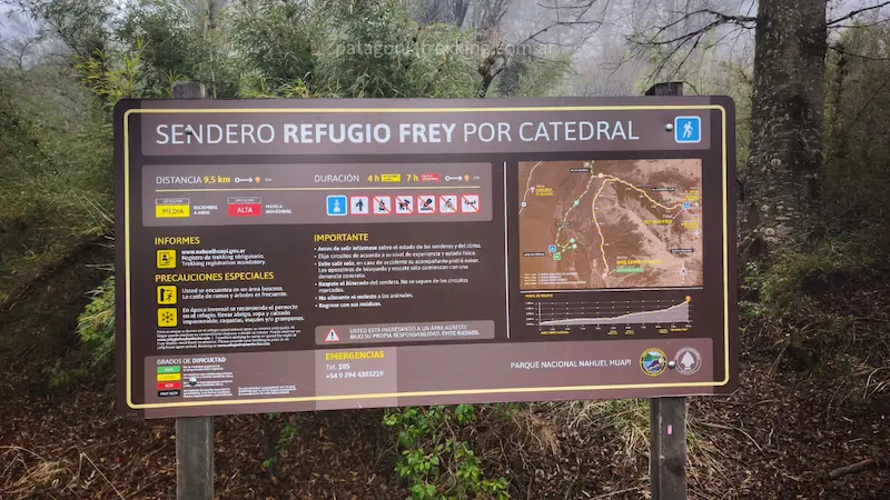 Refugio Frey en invierno 12 inicio sendero refugio frey catedral