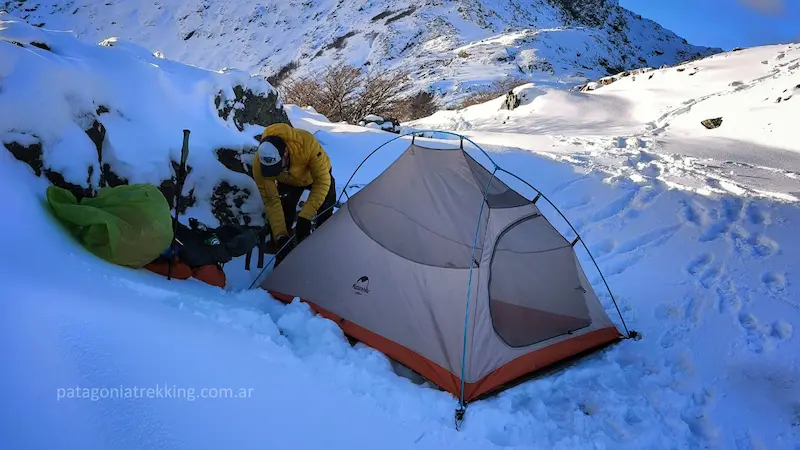 laguna negra invierno acampe