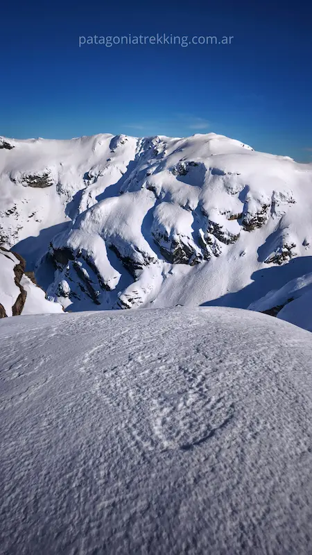 Cerro Dormilón en invierno 35 cerro dormilon vista cumbre