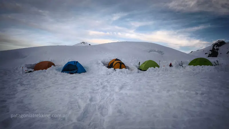 Cerro López y Pico Turista en invierno 18 cerro lopez invierno zona acampe