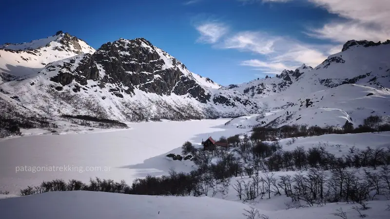Refugio Jakob en invierno 18 refugio jakob invierno laguna